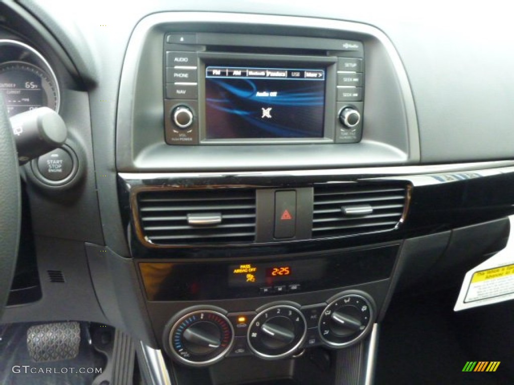 2014 Mazda CX-5 Sport AWD Controls Photo #80414045