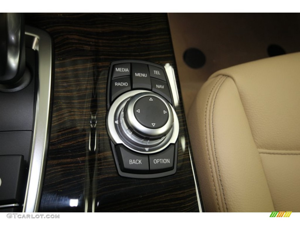 2014 BMW X3 xDrive28i Controls Photo #80415535