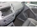 Reflex Silver Metallic - Tiguan SE Photo No. 14