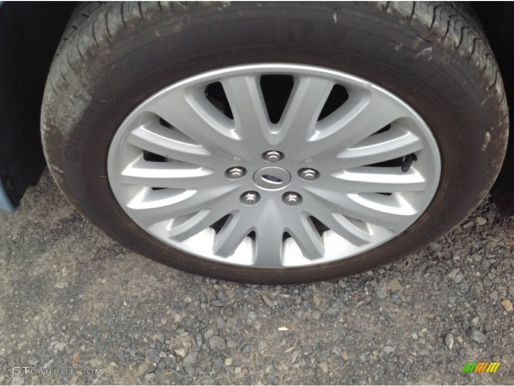 2010 Ford Fusion Hybrid Wheel Photos