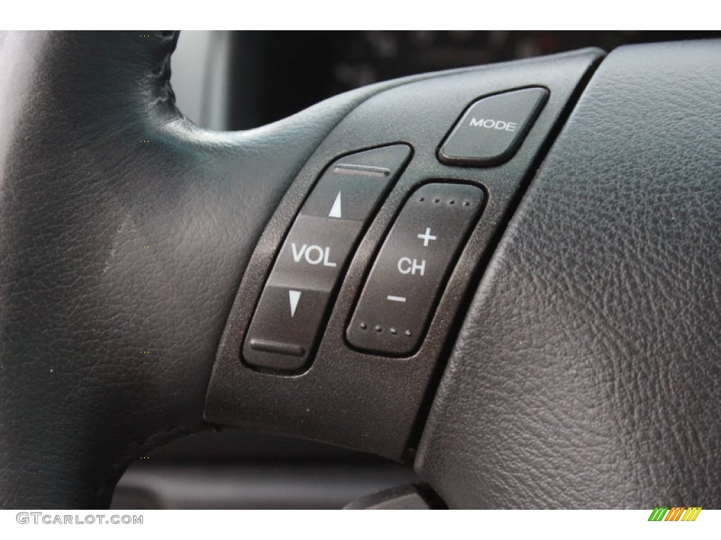 2005 Honda Accord EX Sedan Controls Photo #80418607
