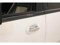 White Suede - Expedition Eddie Bauer 4x4 Photo No. 4