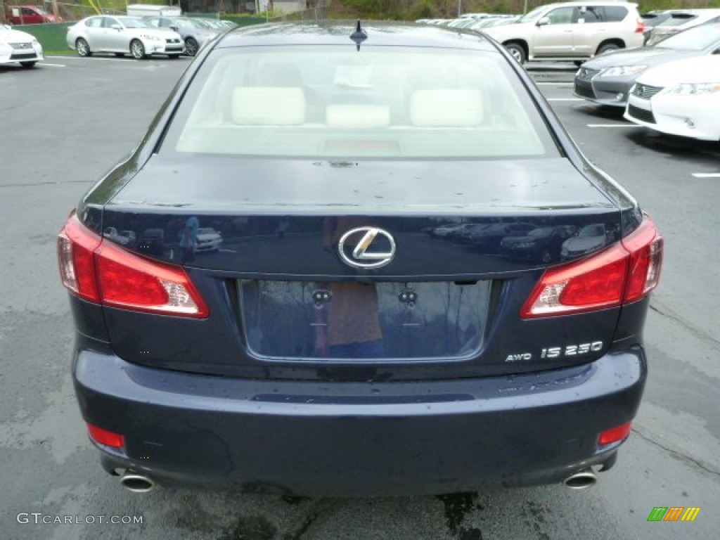 2013 IS 250 AWD - Deep Sea Blue Mica / Ecru photo #3