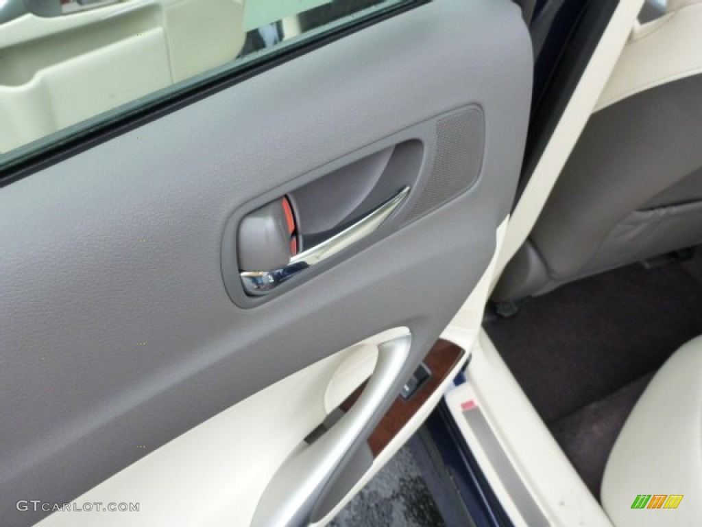 2013 IS 250 AWD - Deep Sea Blue Mica / Ecru photo #13