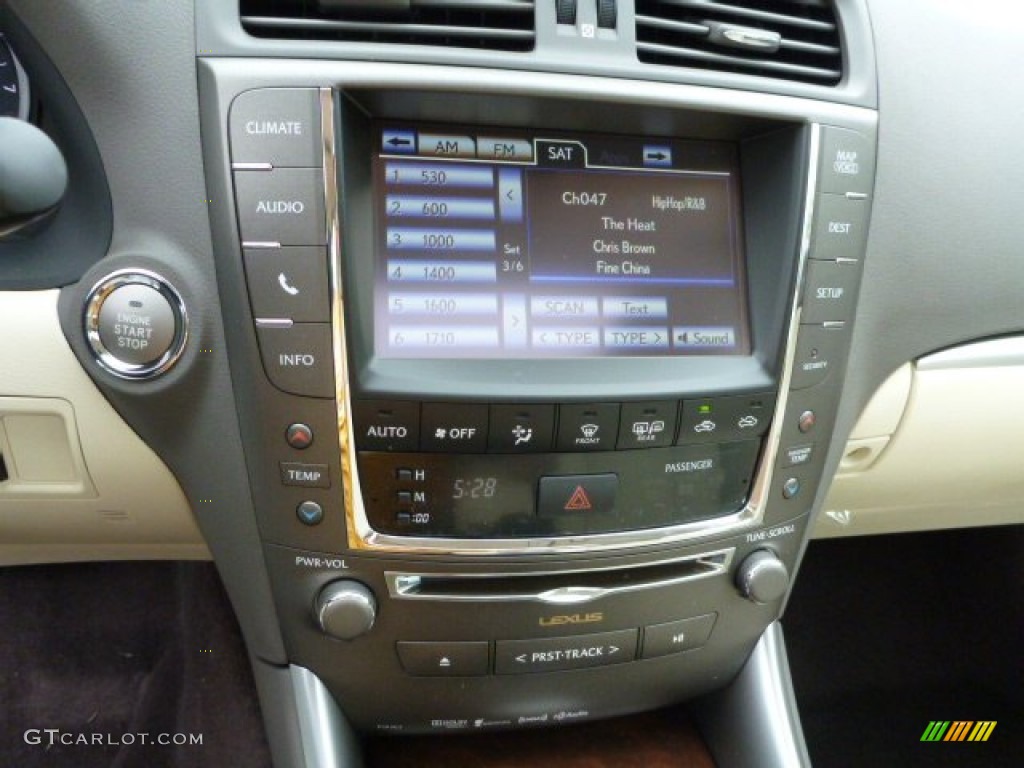 2013 Lexus IS 250 AWD Controls Photo #80421028