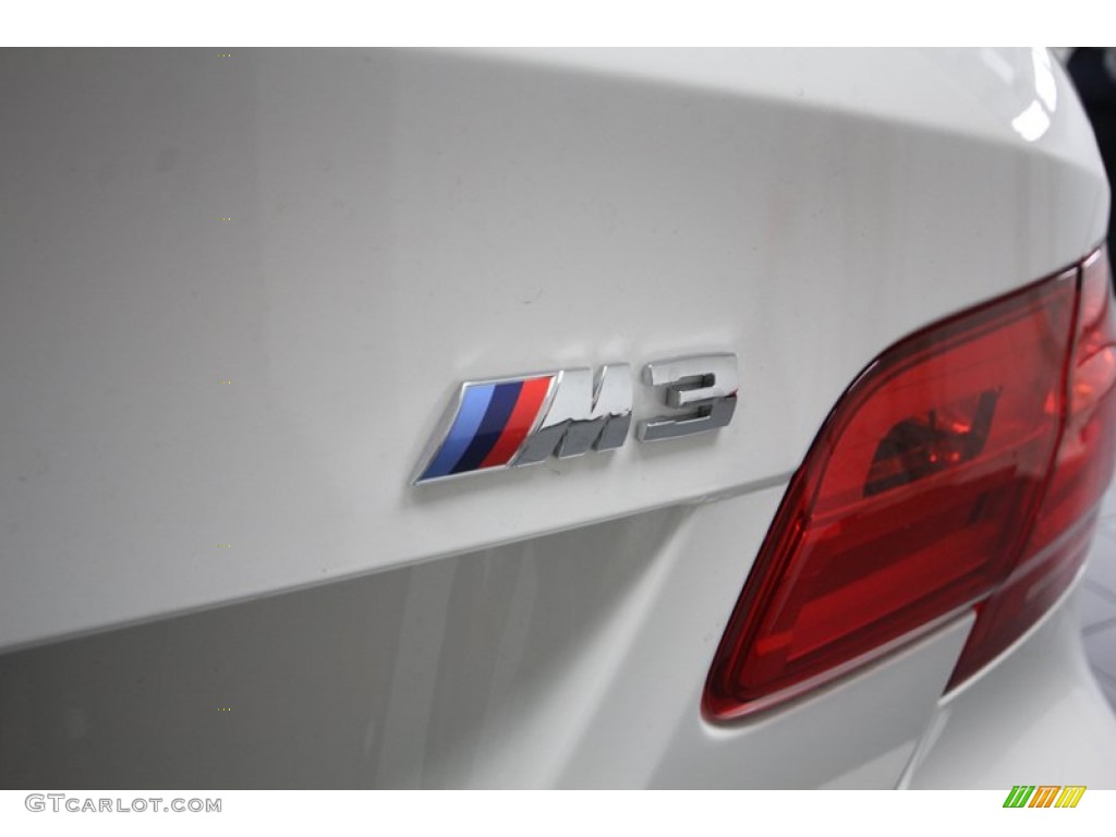 2013 BMW M3 Coupe Marks and Logos Photos