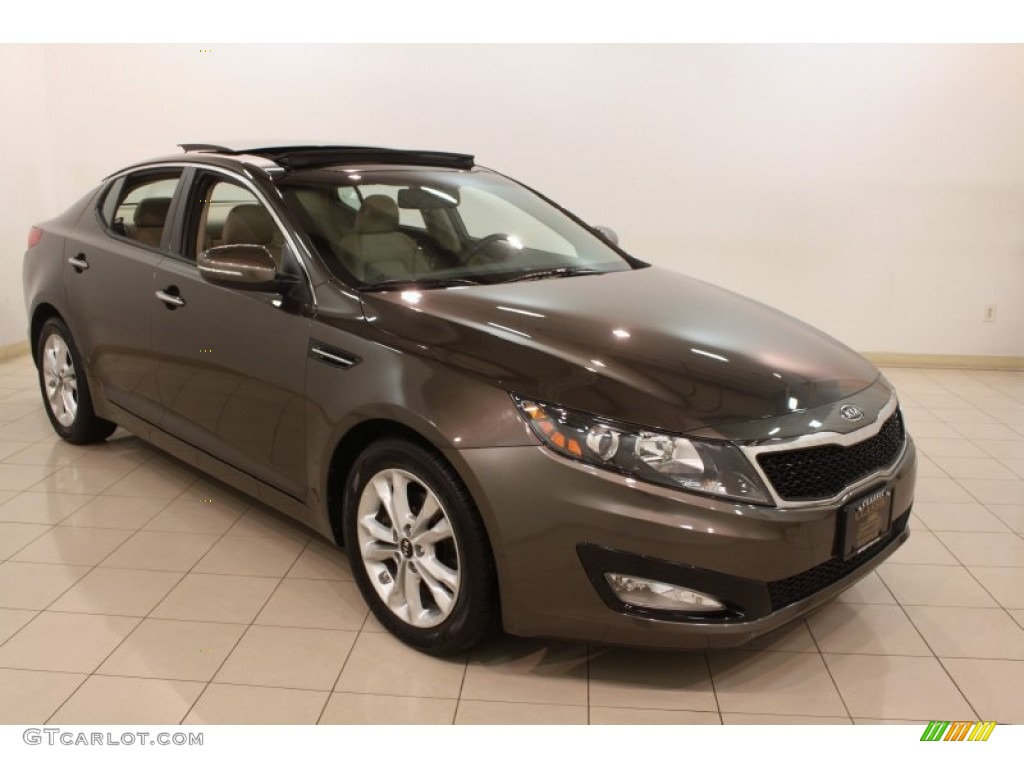 Metal Bronze Kia Optima