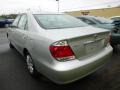 Lunar Mist Metallic - Camry LE Photo No. 4
