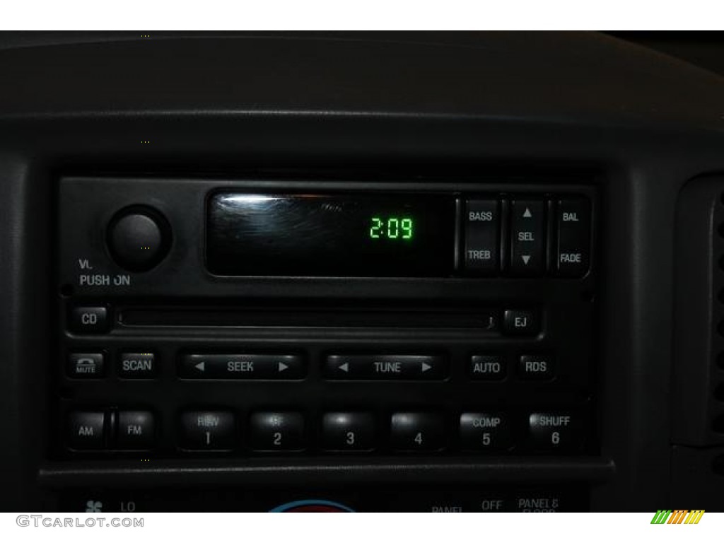 2003 F150 XLT Regular Cab 4x4 - Burgundy Red Metallic / Medium Graphite Grey photo #30