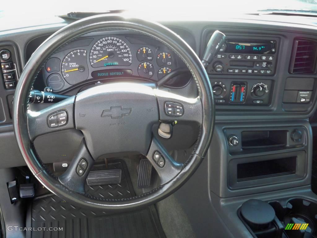 2004 Silverado 1500 LS Extended Cab 4x4 - Black / Dark Charcoal photo #6