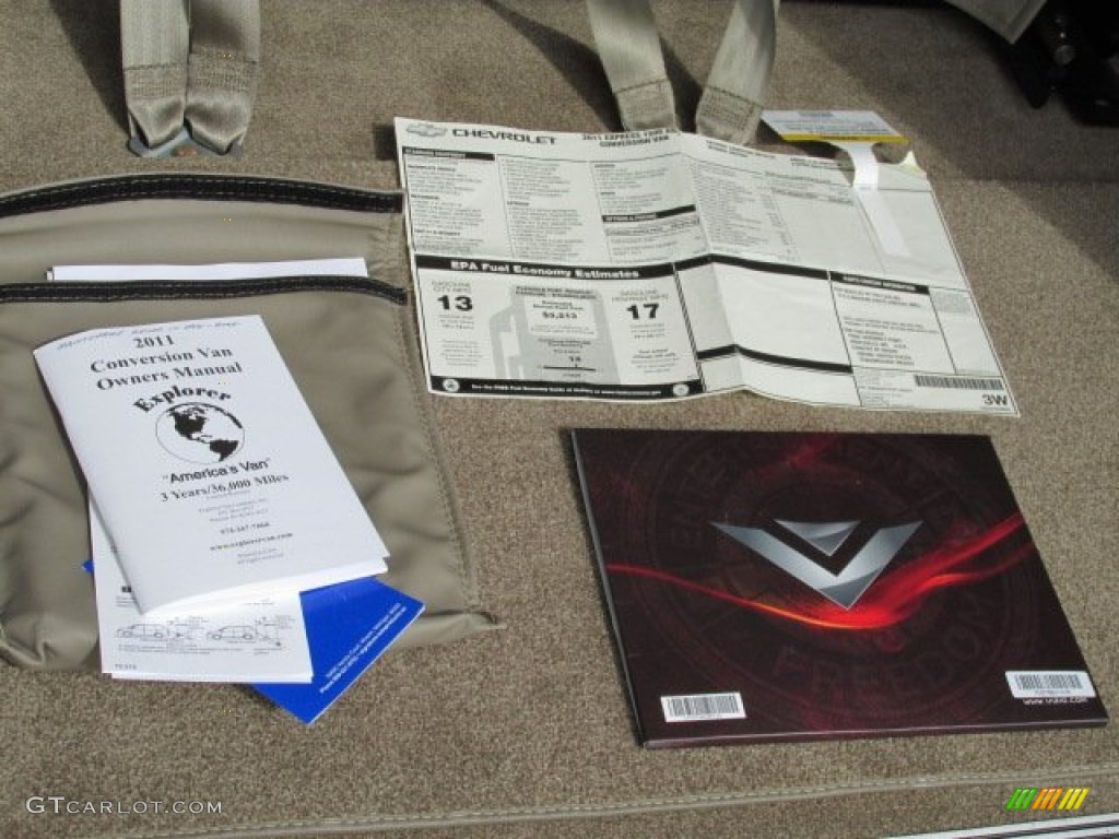 2011 Express 1500 AWD Passenger Conversion Van - Sandstone Metallic / Neutral photo #36