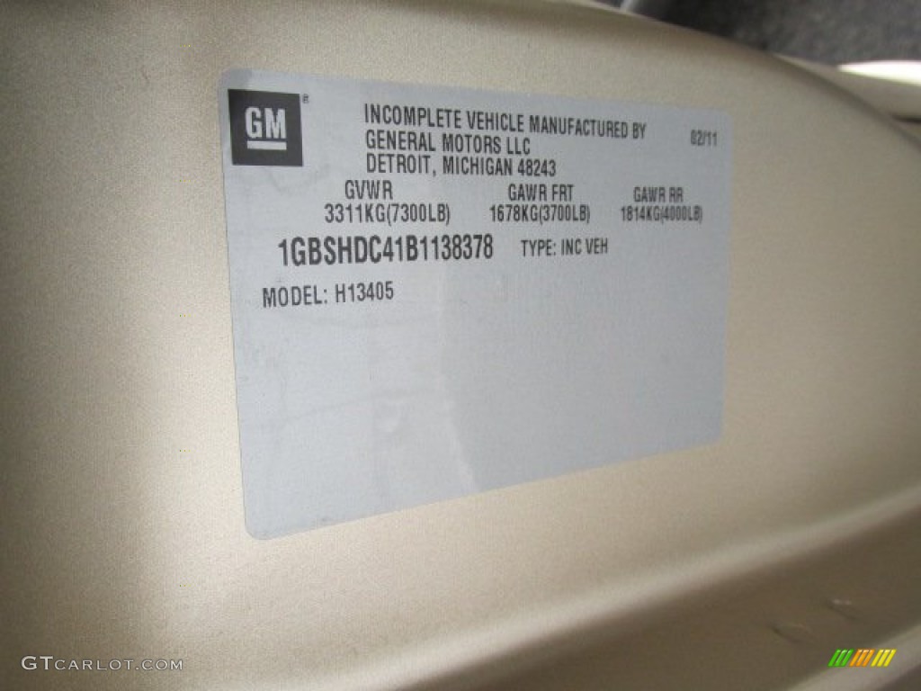 2011 Express 1500 AWD Passenger Conversion Van - Sandstone Metallic / Neutral photo #43