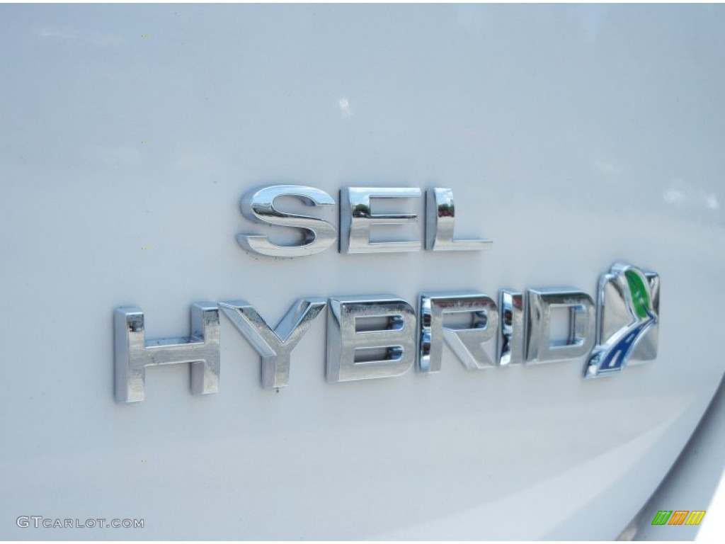 2013 Ford C-Max Hybrid SEL Marks and Logos Photo #80427713