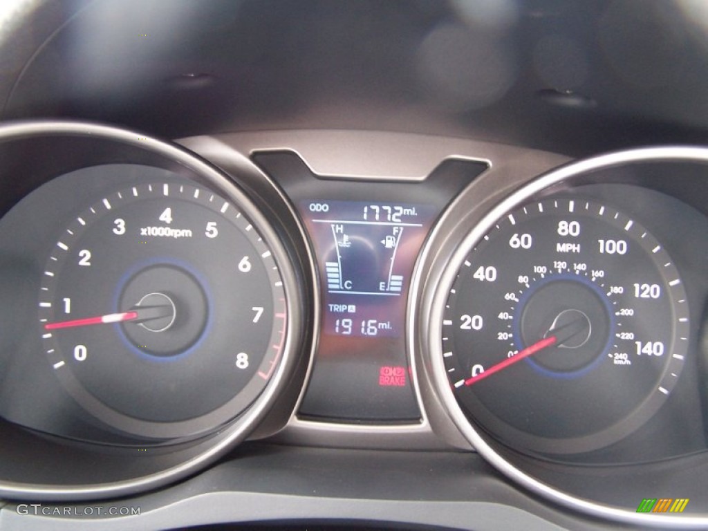 2013 Veloster  - Vitamin C / Black photo #17