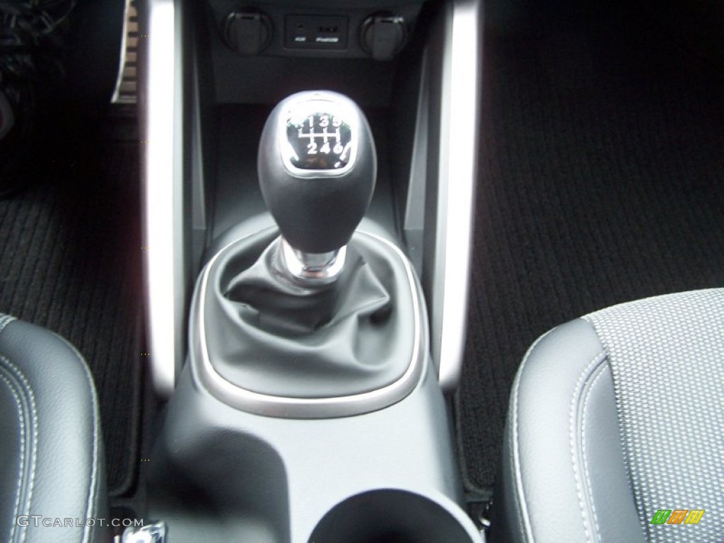 2013 Veloster  - Vitamin C / Black photo #20