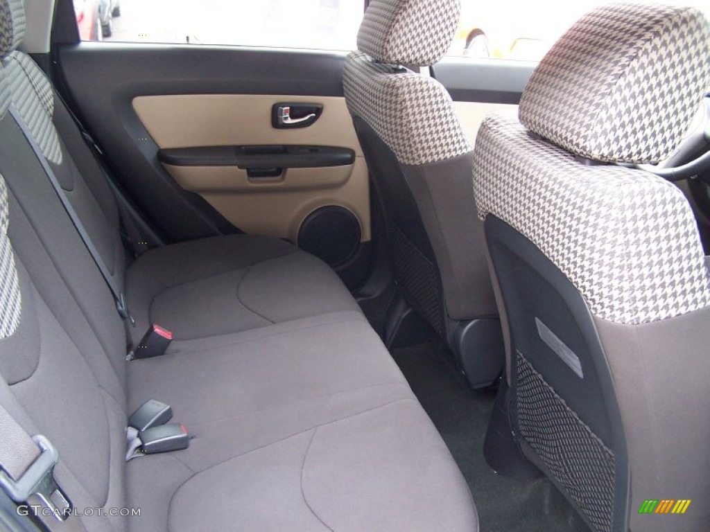 Sand/Black Leather Interior 2012 Kia Soul + Photo #80428203