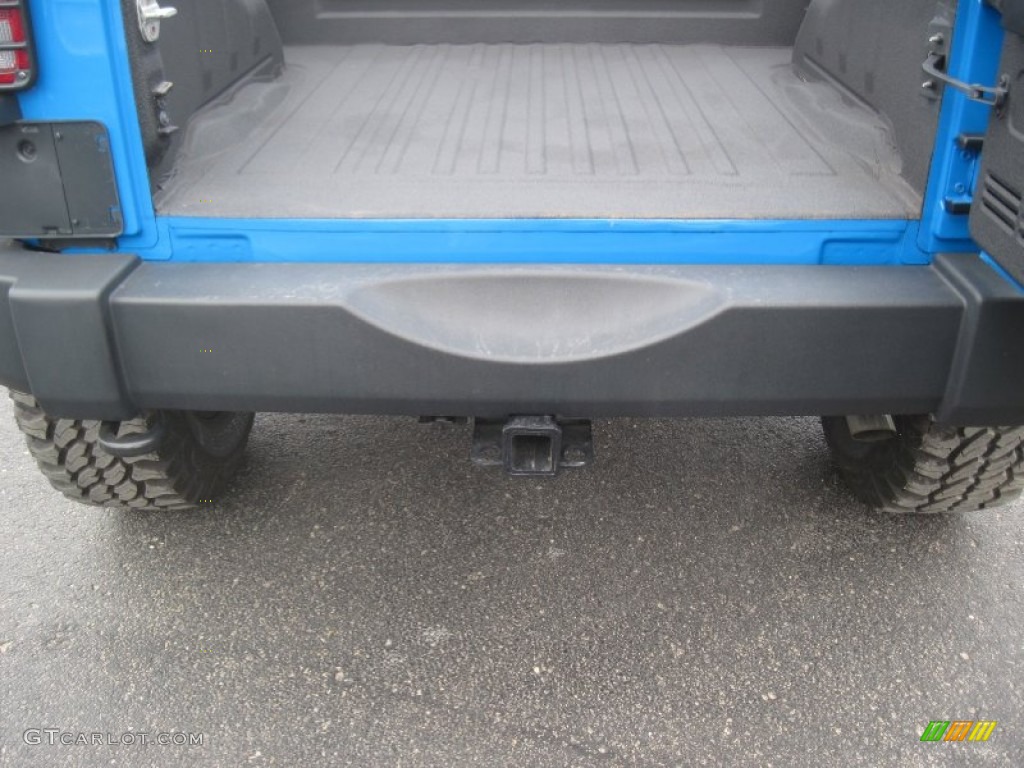 2012 Wrangler Unlimited Sahara Mopar JK-8 Conversion 4x4 - Cosmos Blue / Black photo #9