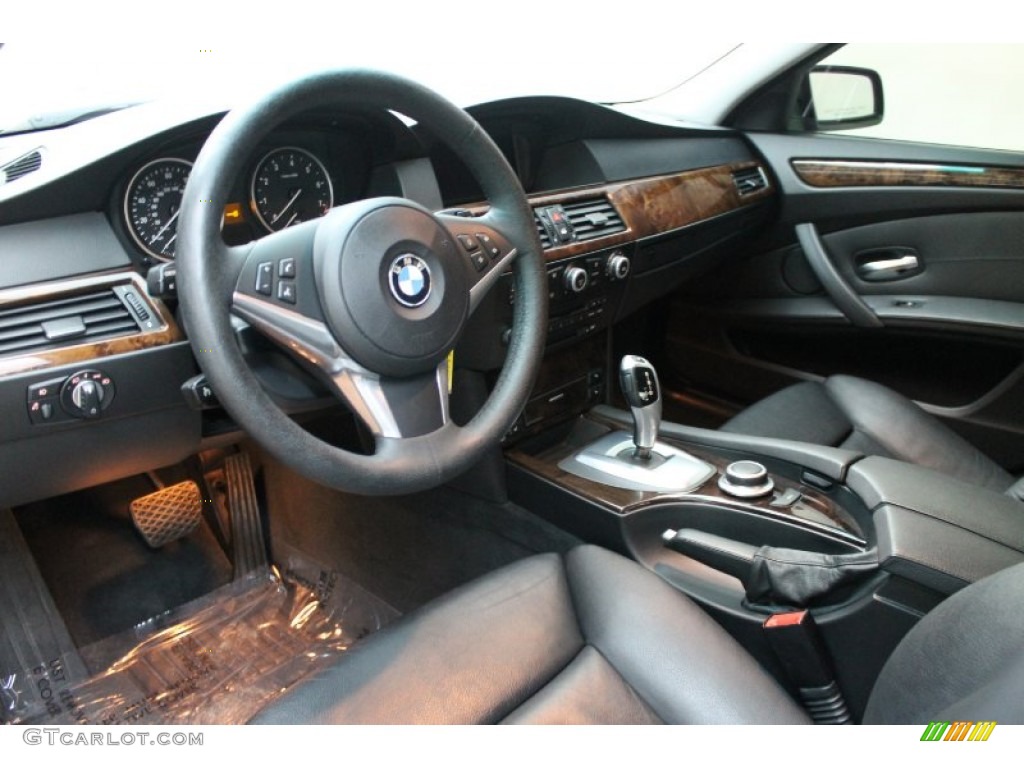 Black Interior 2008 BMW 5 Series 535i Sedan Photo #80429096