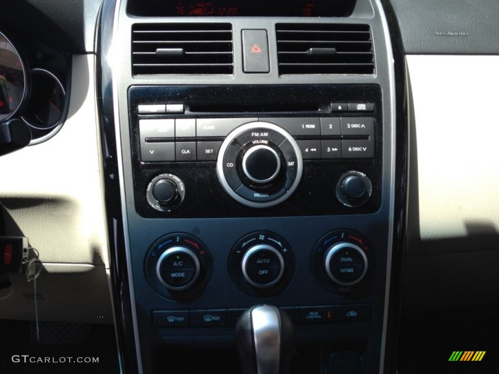 2007 Mazda CX-9 Sport AWD Controls Photos