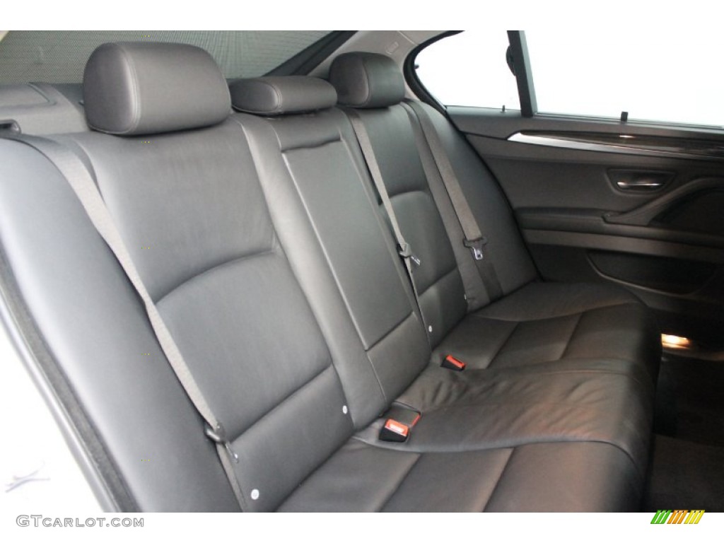 Black Interior 2011 BMW 5 Series 550i Sedan Photo #80430275