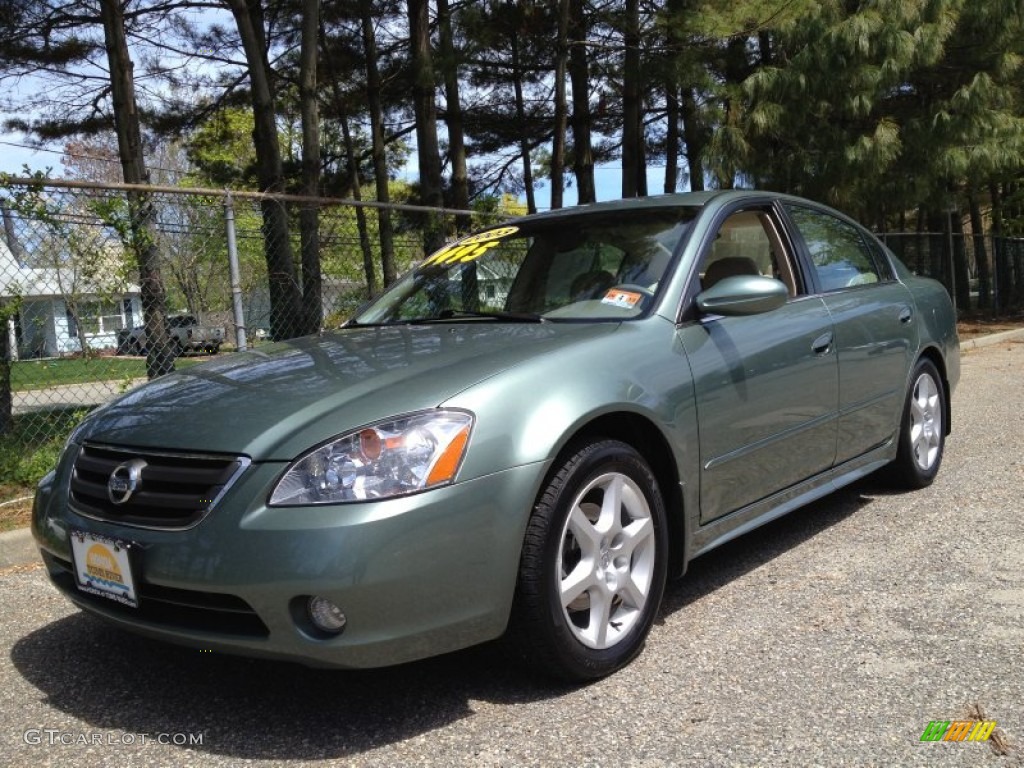 Mystic Emerald Green Nissan Altima