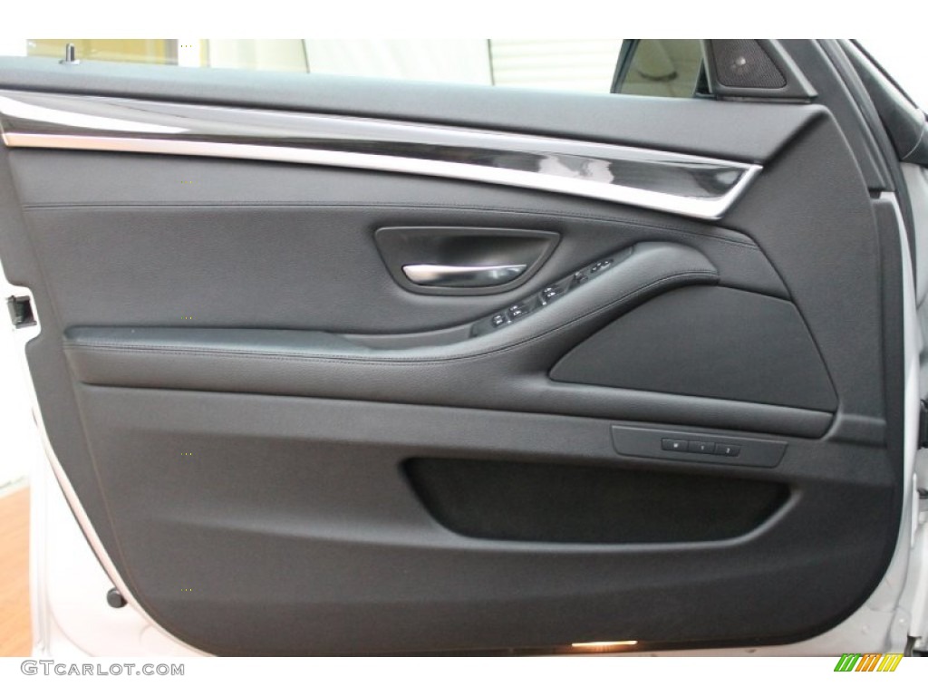 2011 BMW 5 Series 550i Sedan Black Door Panel Photo #80430296