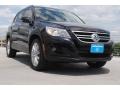 Deep Black Metallic - Tiguan SE Photo No. 1