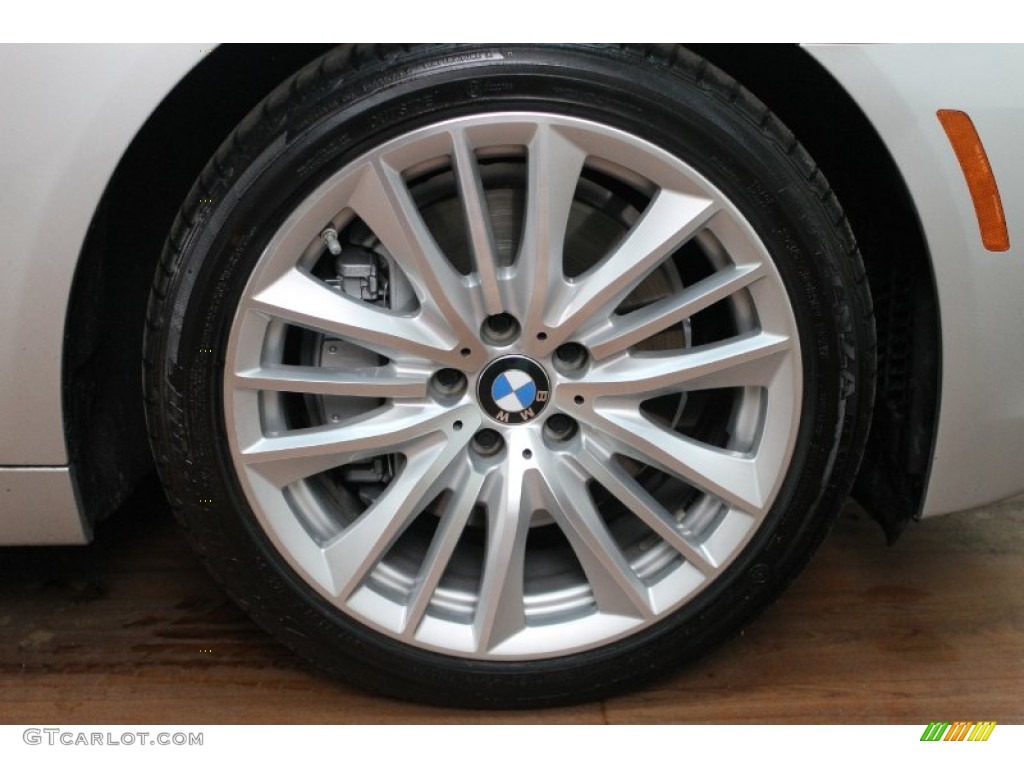 2011 BMW 5 Series 550i Sedan Wheel Photos