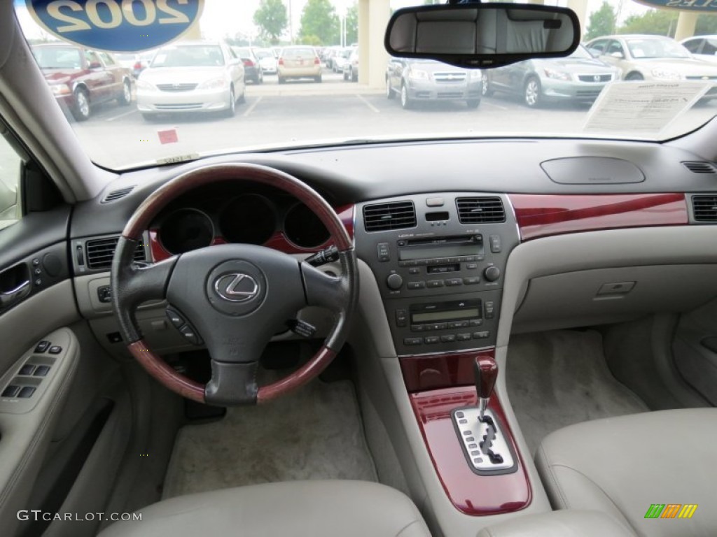 2002 Lexus ES 300 Ivory Dashboard Photo #80430902