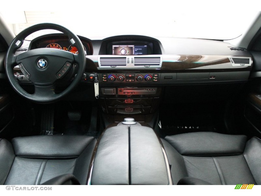 2008 BMW 7 Series 750i Sedan Dashboard Photos