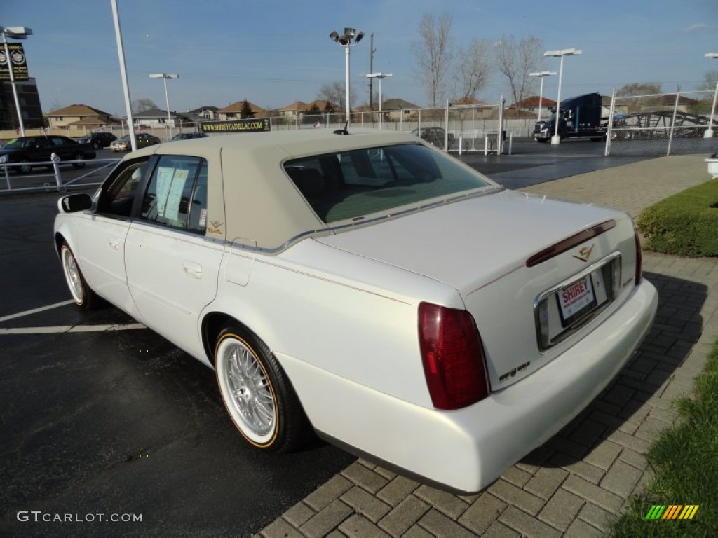 2005 DeVille Sedan - White Lightning / Shale photo #6