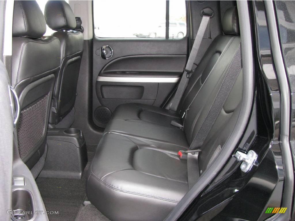 2009 HHR LT - Black / Ebony photo #13