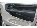 Sandstone - Grand Caravan SE Photo No. 20