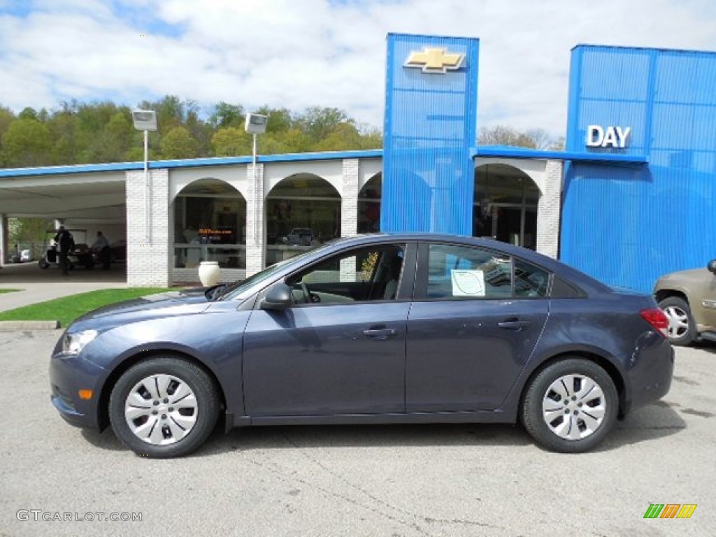 2013 Cruze LS - Atlantis Blue Metallic / Jet Black/Medium Titanium photo #2