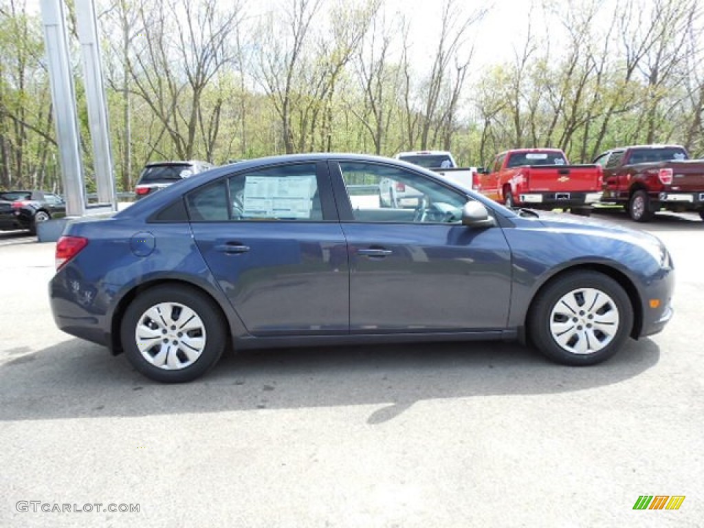 2013 Cruze LS - Atlantis Blue Metallic / Jet Black/Medium Titanium photo #7