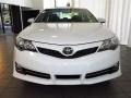 Super White - Camry SE Photo No. 2