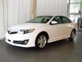 Super White - Camry SE Photo No. 3