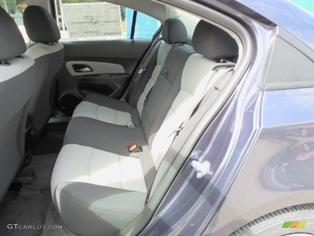 2013 Cruze LS - Atlantis Blue Metallic / Jet Black/Medium Titanium photo #14