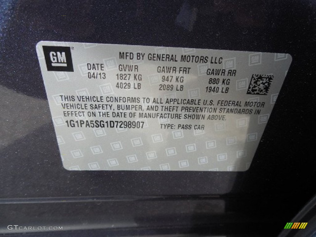 2013 Cruze LS - Atlantis Blue Metallic / Jet Black/Medium Titanium photo #19