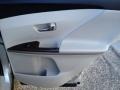 Classic Silver Metallic - Venza I4 Photo No. 22