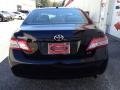 Black - Camry LE Photo No. 5