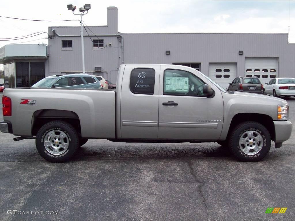 2009 Silverado 1500 LT Extended Cab 4x4 - Silver Birch Metallic / Ebony photo #4