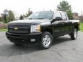 2009 Black Chevrolet Silverado 1500 LT Extended Cab 4x4  photo #2