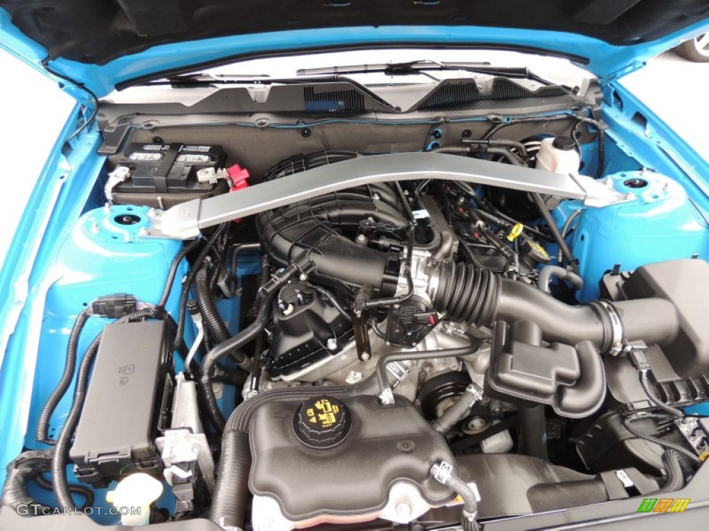 2013 Ford Mustang V6 Premium Convertible 3.7 Liter DOHC 24-Valve Ti-VCT V6 Engine Photo #80440992