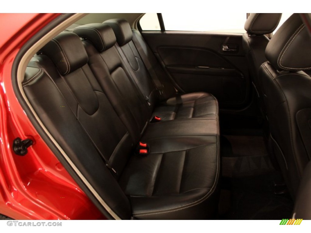 2010 Fusion SEL V6 - Red Candy Metallic / Charcoal Black photo #14