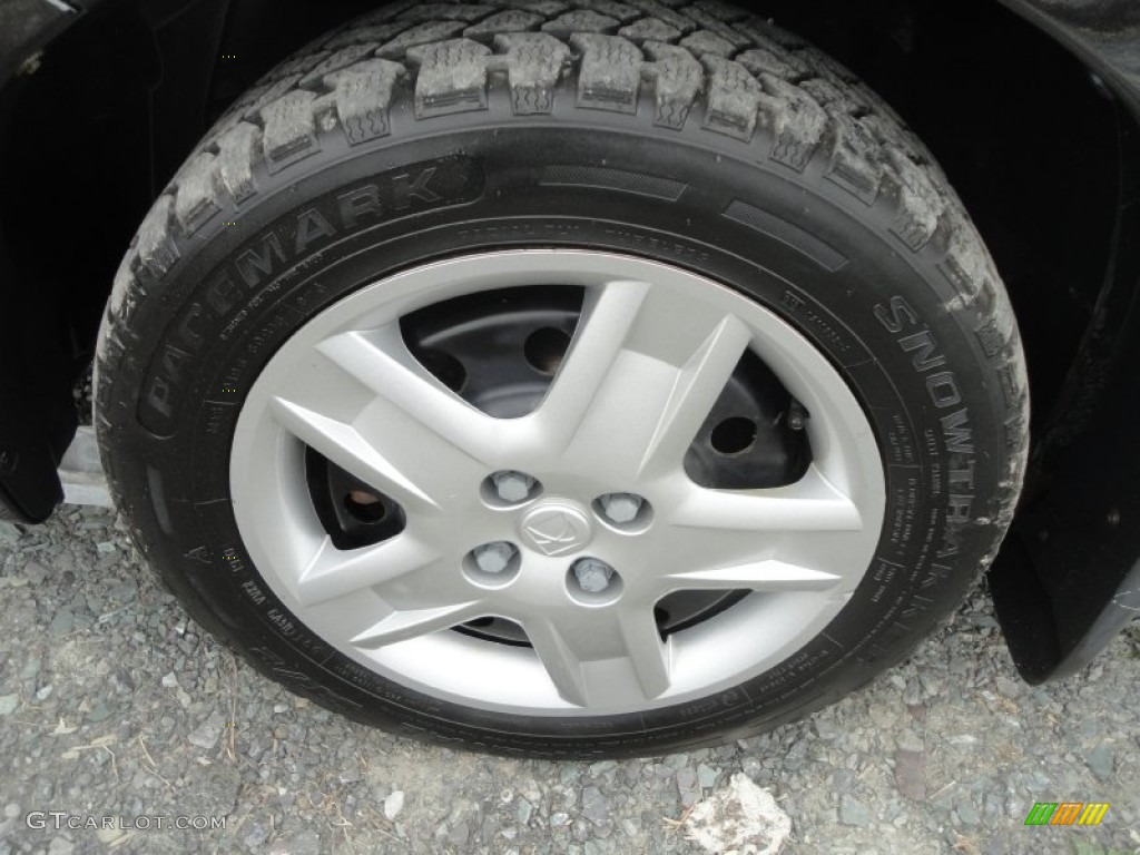 2007 Saturn ION 2 Sedan Wheel Photos