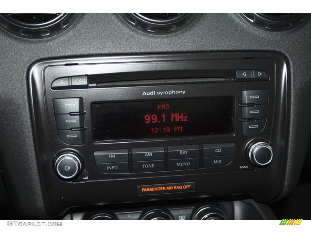 2008 Audi TT 2.0T Coupe Audio System Photos