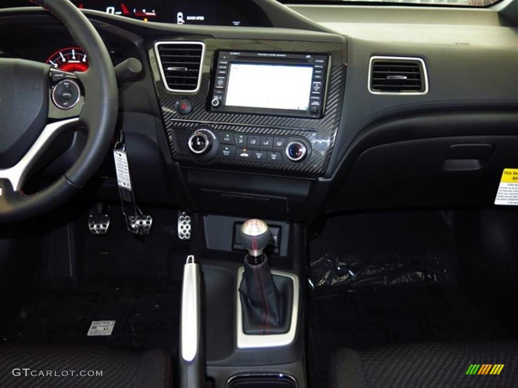 2013 Honda Civic Si Sedan Controls Photos