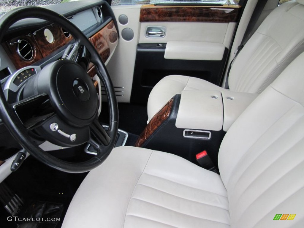 2004 Rolls-Royce Phantom Standard Phantom Model Front Seat Photo #80450114