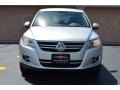 Reflex Silver Metallic - Tiguan SE 4Motion Photo No. 2